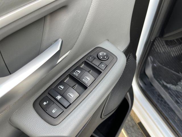 2023 Ram 1500 Big Horn Crew Cab 4x4 5'7" Box