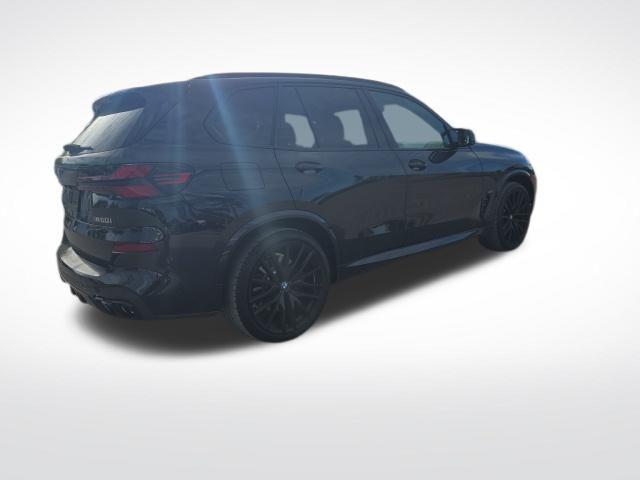 2025 BMW X5 M60i