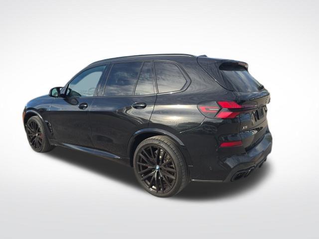 2025 BMW X5 M60i
