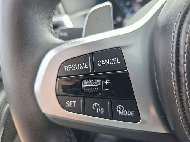 2025 BMW X5 M60i