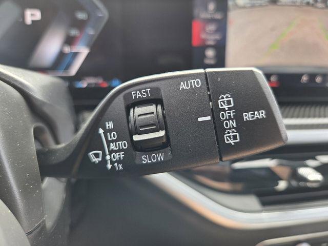 2025 BMW X5 M60i