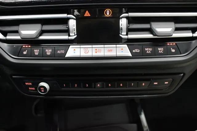 2022 BMW Coupe i xDrive