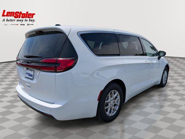 2027 Chrysler Pacifica PACIFICA SELECT