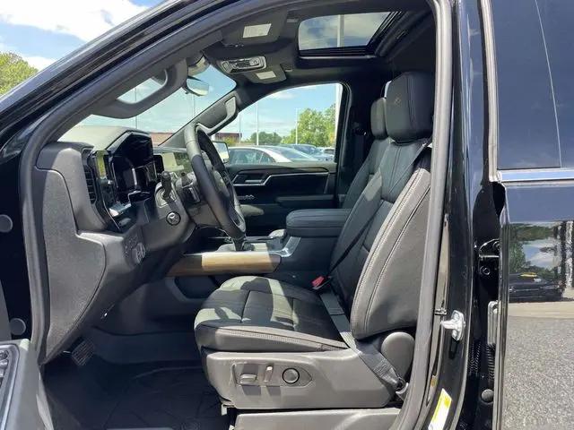2026 Chevrolet Silverado 1500 4WD Crew Cab Short Bed High Country