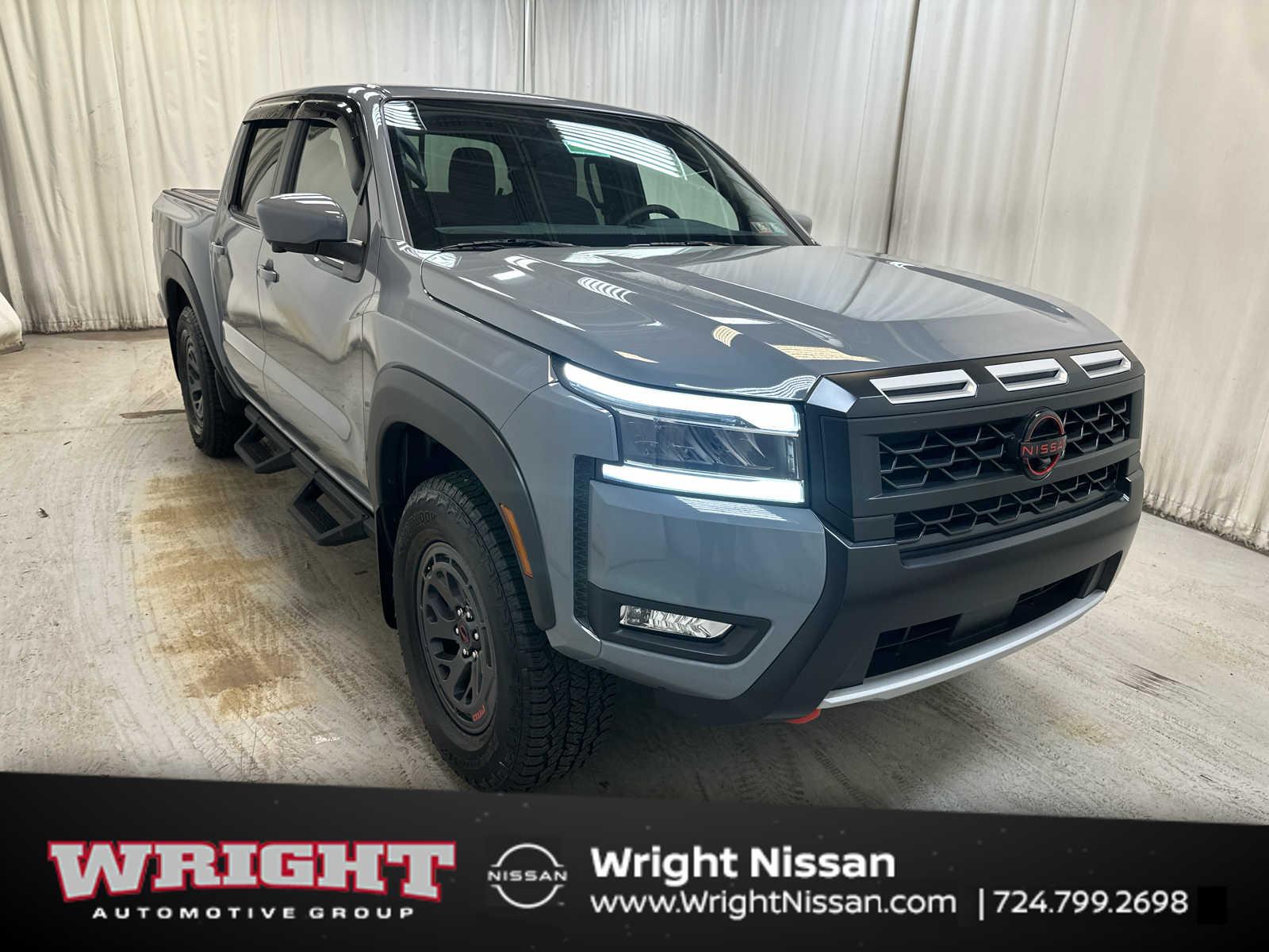 2025 Nissan Frontier PRO-4X Crew Cab 4X4's photo