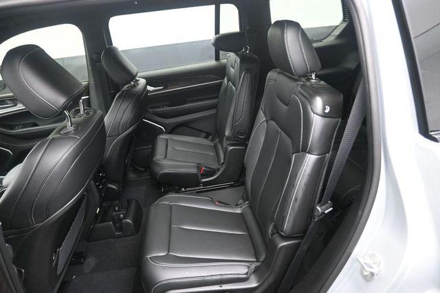 2026 Jeep Grand Cherokee L Limited 4x2