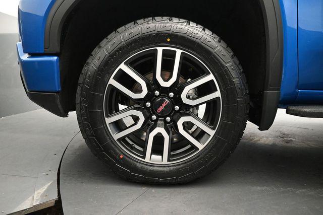 2023 GMC Sierra 1500 4WD Crew Cab Short Box AT4