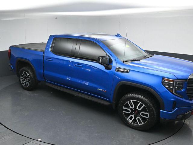 2023 GMC Sierra 1500 4WD Crew Cab Short Box AT4
