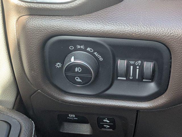 2025 Ram 1500 Laramie Crew Cab 4x4 5'7" Box