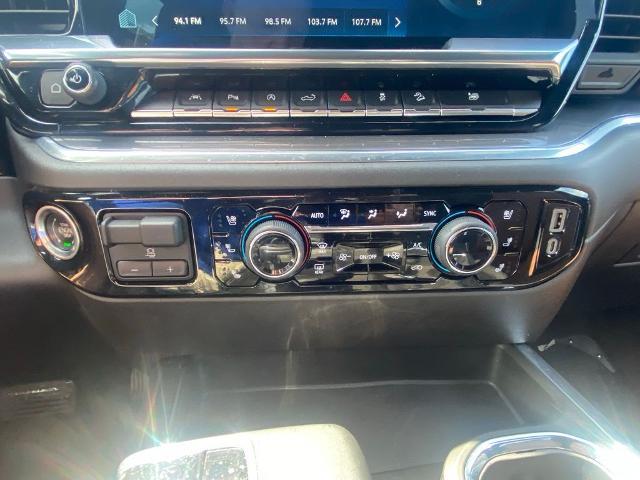 2023 Chevrolet Silverado 1500 4WD Crew Cab Short Bed High Country