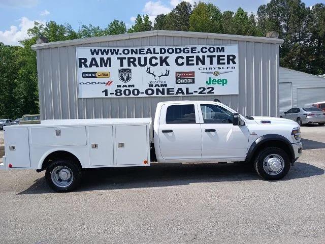2026 RAM Ram 4500 Chassis Cab RAM 4500 TRADESMAN CHASSIS CREW CAB 4X4 84 CA