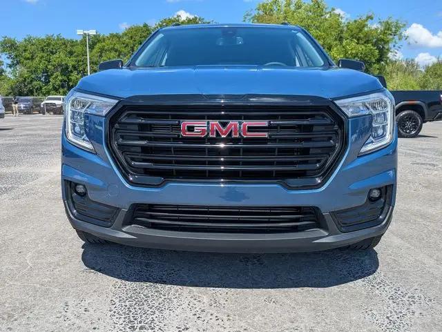 2024 GMC Terrain FWD SLT