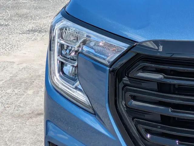 2024 GMC Terrain FWD SLT