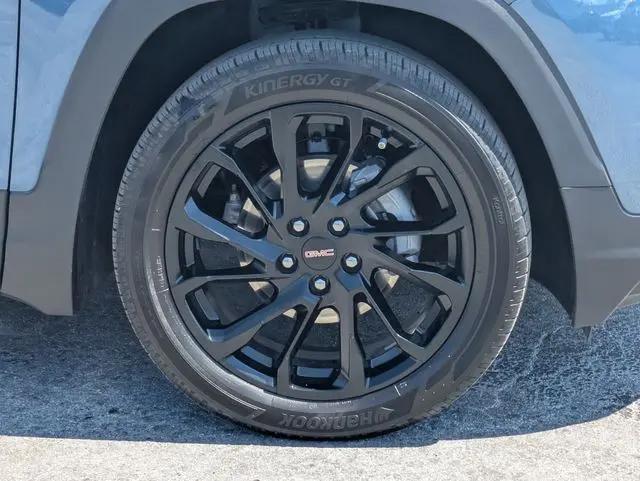 2024 GMC Terrain FWD SLT