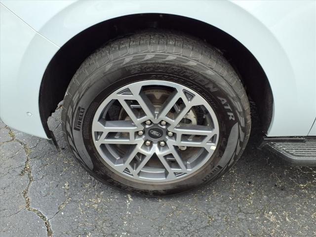 2025 Ford Expedition Active MAX