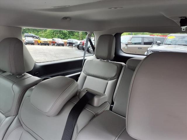 2025 Ford Expedition Active MAX