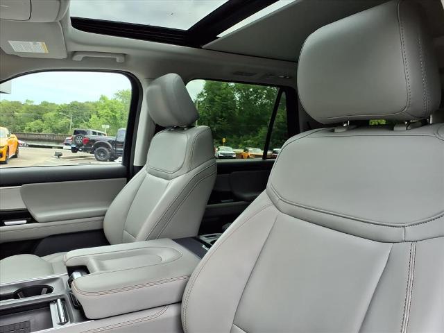 2025 Ford Expedition Active MAX