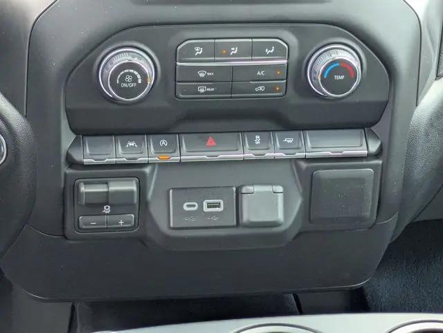 2026 Chevrolet Silverado 1500 2WD Crew Cab Short Bed WT