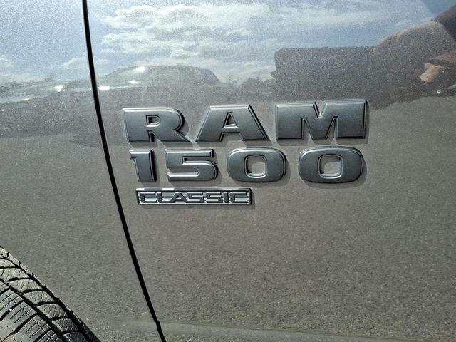 2022 Ram 1500 Classic Express Regular Cab 4x4 6'4" Box