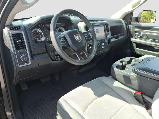 2022 Ram 1500 Classic Express Regular Cab 4x4 6'4" Box