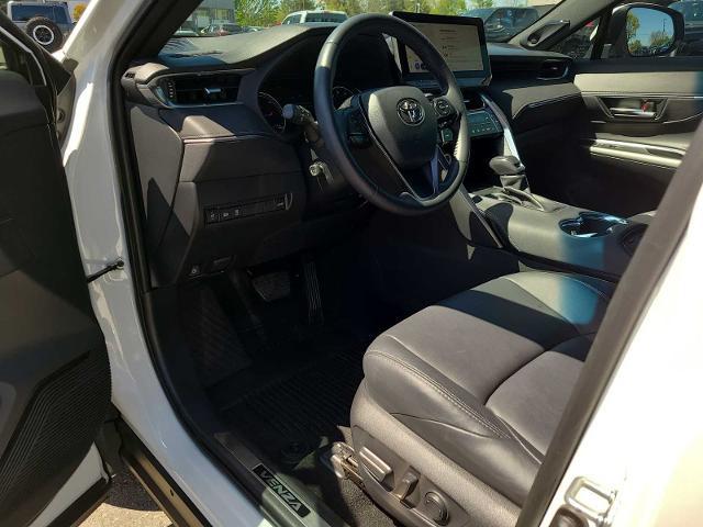 2023 Toyota Venza XLE