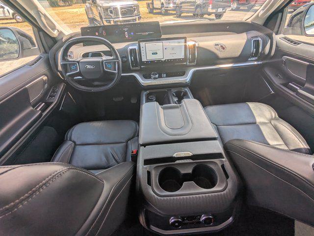 2025 Ford Expedition Platinum MAX