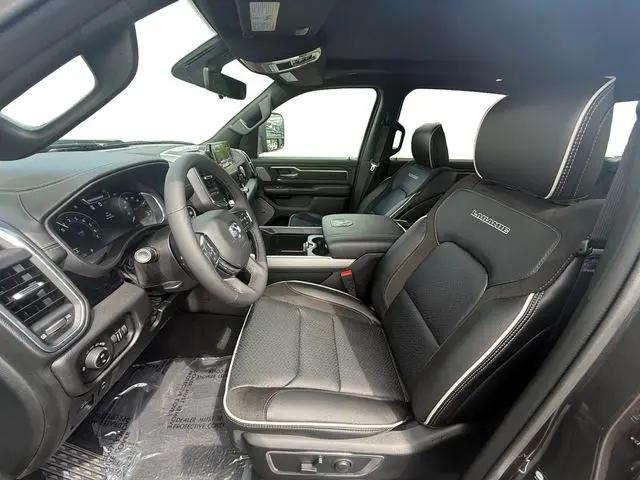 2026 Ram 1500 Laramie Crew Cab 4x4 5'7" Box