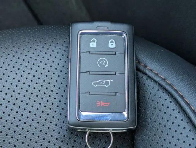 2026 Jeep Cherokee Overland 4x4