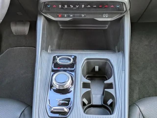 2026 Jeep Cherokee Overland 4x4