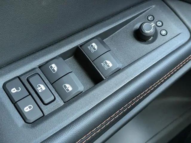 2026 Jeep Cherokee Overland 4x4