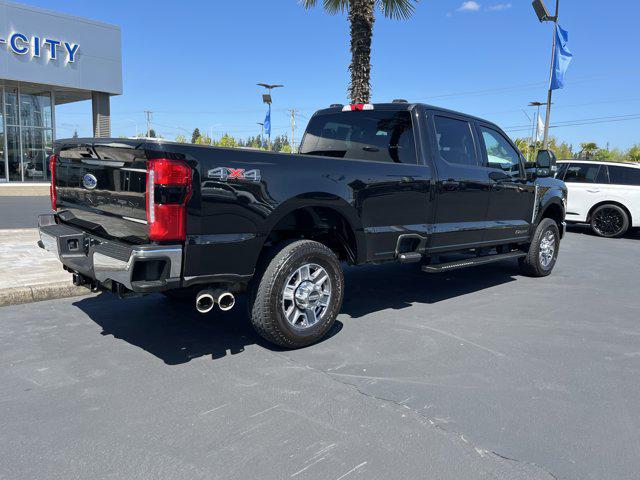 2025 Ford F-350 LARIAT