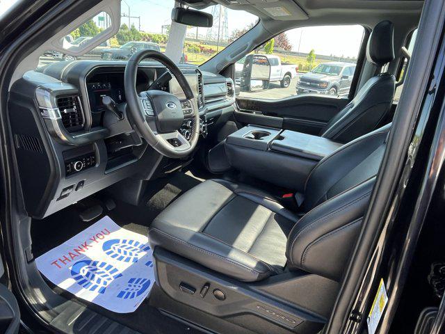 2025 Ford F-350 LARIAT
