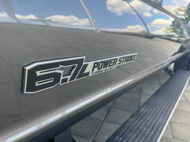 2023 Ford F-450 LARIAT