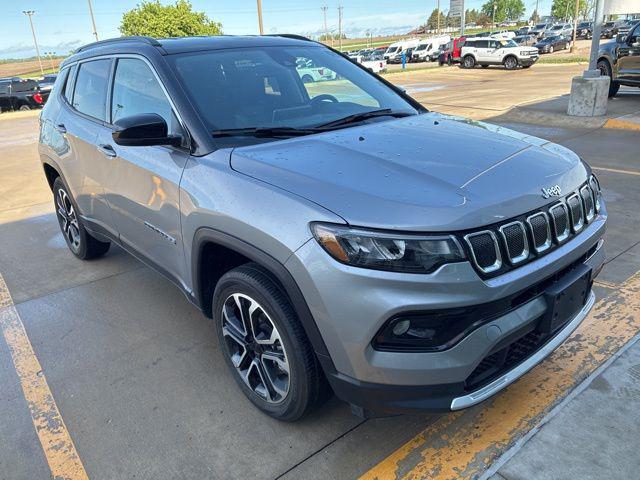 2022 Jeep Compass Limited 4x4 for sale in Indianola, IA