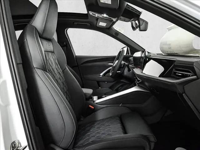 2026 Audi SQ5 Premium Plus TFSI quattro S tronic