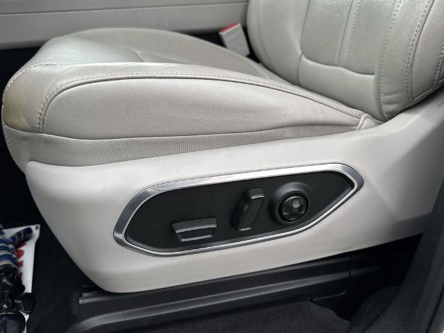 2024 Jeep Wagoneer Series II 4x2