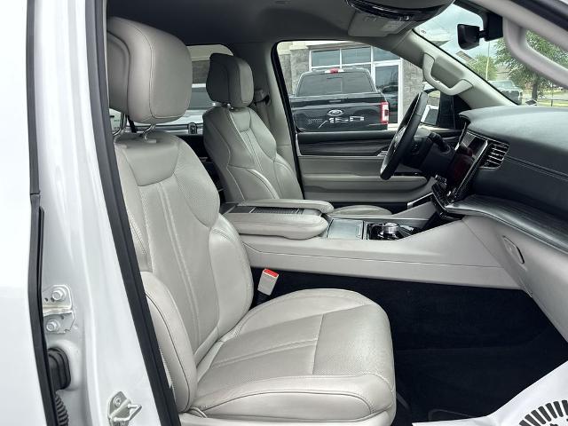 2024 Jeep Wagoneer Series II 4x2
