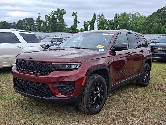 2025 Jeep Grand Cherokee Altitude 4x4