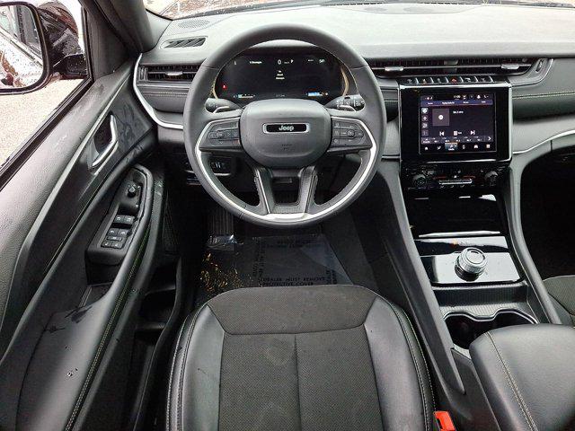 2025 Jeep Grand Cherokee Altitude 4x4