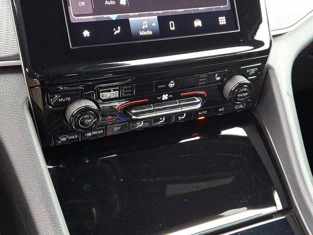 2025 Jeep Grand Cherokee Altitude 4x4