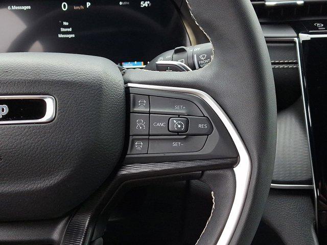 2025 Jeep Grand Cherokee Altitude 4x4