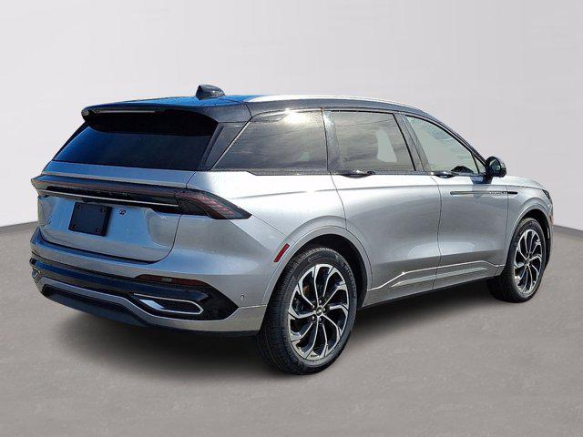 2024 Lincoln Nautilus Reserve