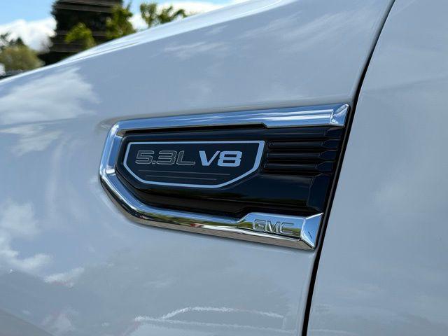 2022 GMC Sierra 1500 4WD Crew Cab Short Box SLT