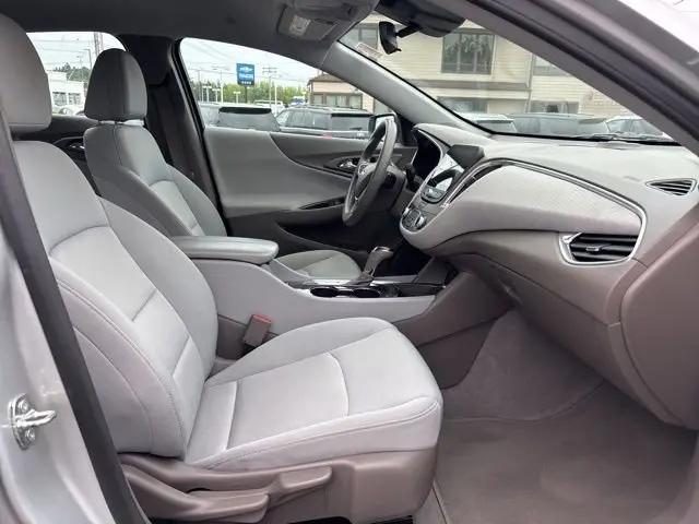 2020 Chevrolet Malibu FWD LT