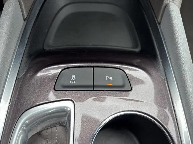 2020 Chevrolet Malibu FWD LT