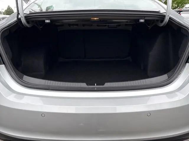 2020 Chevrolet Malibu FWD LT