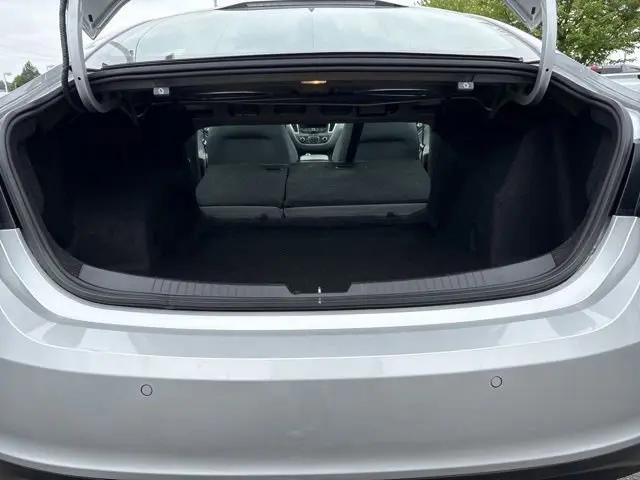 2020 Chevrolet Malibu FWD LT