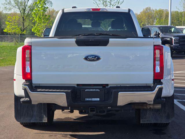 2025 Ford F-350 XLT