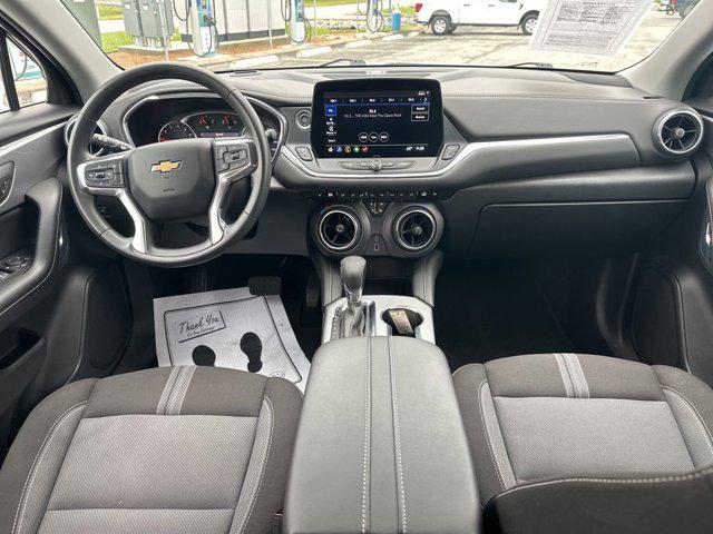 2025 Chevrolet Blazer AWD 2LT
