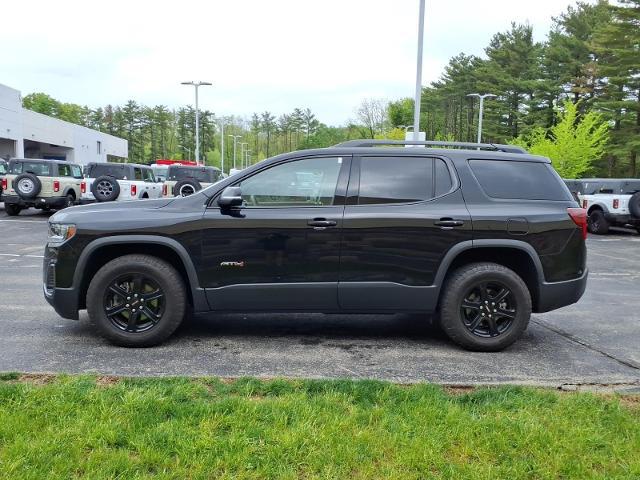 2023 GMC Acadia AWD AT4